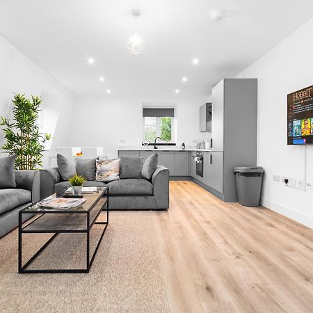 Stylish 2 Bedroom Apartment - Balcony - Secure Parking - Top Rated - 5Mc Birmingham Exterior photo