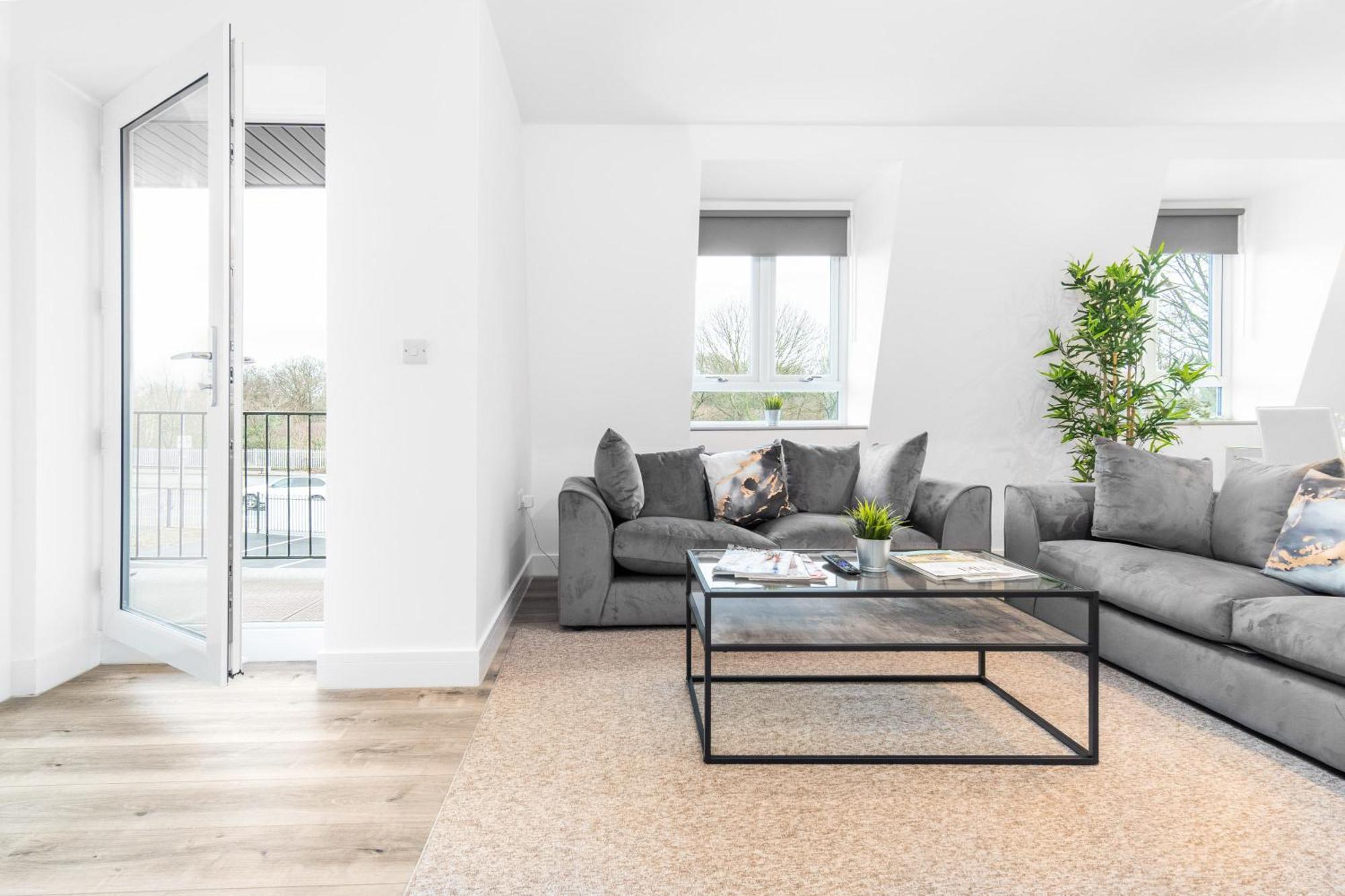 Stylish 2 Bedroom Apartment - Balcony - Secure Parking - Top Rated - 5Mc Birmingham Exterior photo